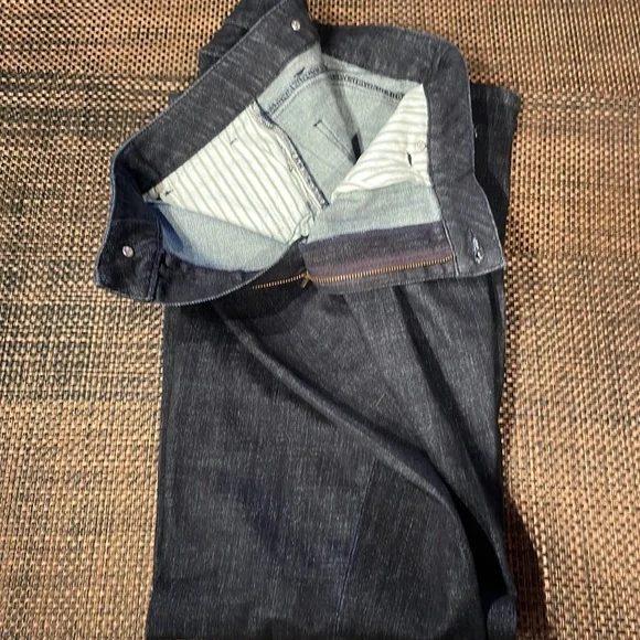 NWOT- Cabi Trouser Jeans-Deep Sea Wash Regular -Fit High-Rise Flare- - Picture 2 of 6